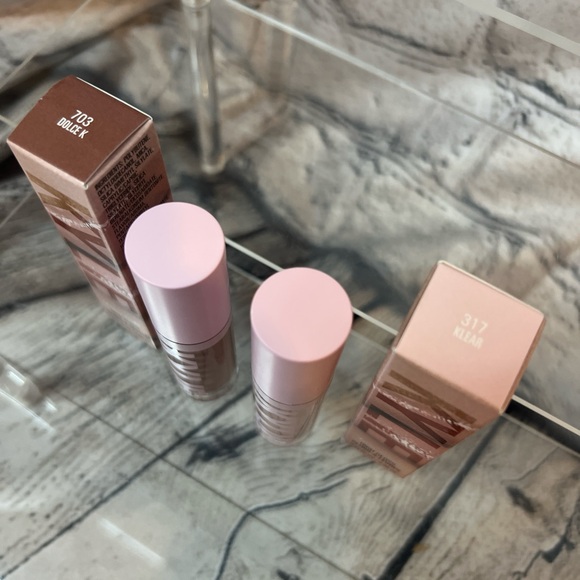 Kylie Cosmetics High Gloss Duo - Klear and Dolce K - Picture 5 of 7